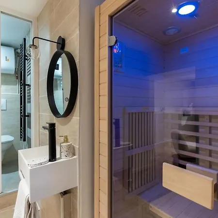 New - Luxeux Avec Cinema Et Sauna Appartamento